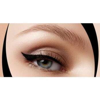 اماندا بولد كاجال آي لاينر اسود