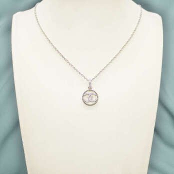 قلادة حلقة فضي