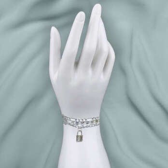 انسيال فضي قفل من فاشون جيولرى