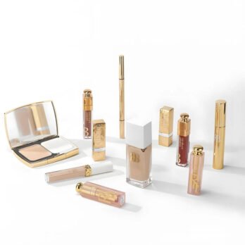 Roseberry Makeup Box - 24 Pieces